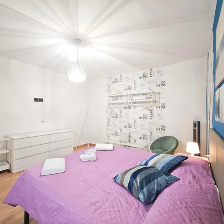 Apartamento Bari Central Apartment *
