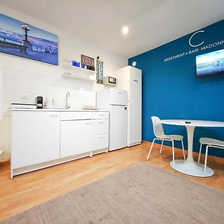 Bari Central Apartment Apartamento