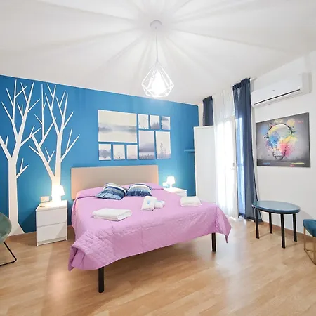 Bari Central Apartment Apartamento